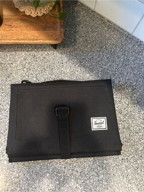 New Herschel Supply Co. Waterproof Diaper Changing Pad Mat Portable Black